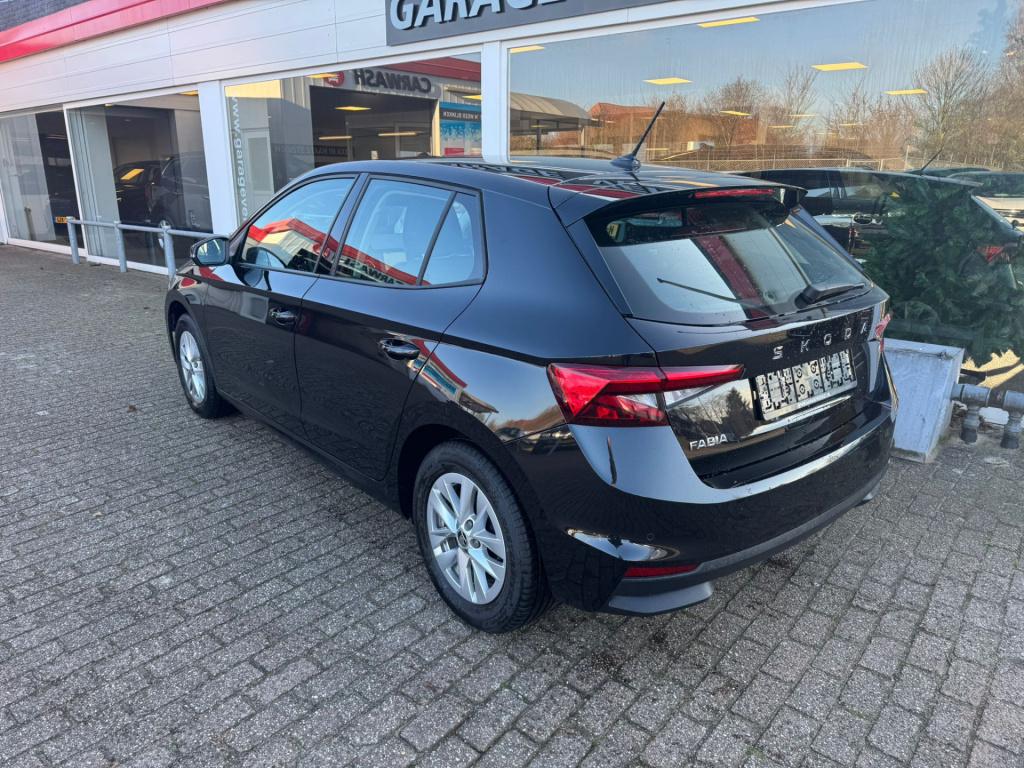 Skoda Fabia 1.0 tsi business edition