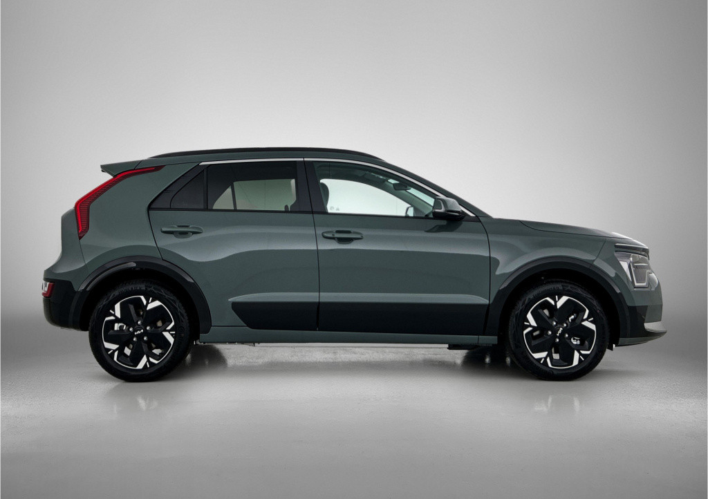 Kia Niro Ev plus 64.8 kwh snel leverbaar | schuif/kantel dak | electrisch v