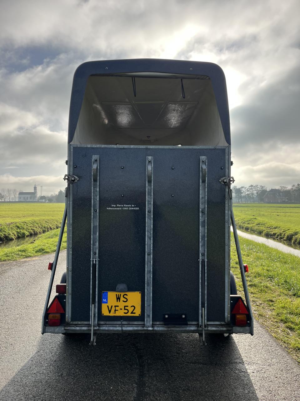 Lichtgewicht polyester Thiel Pico met alubicomp bodem