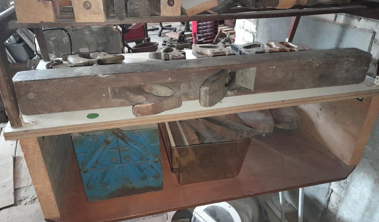 Divers oud gereedschap