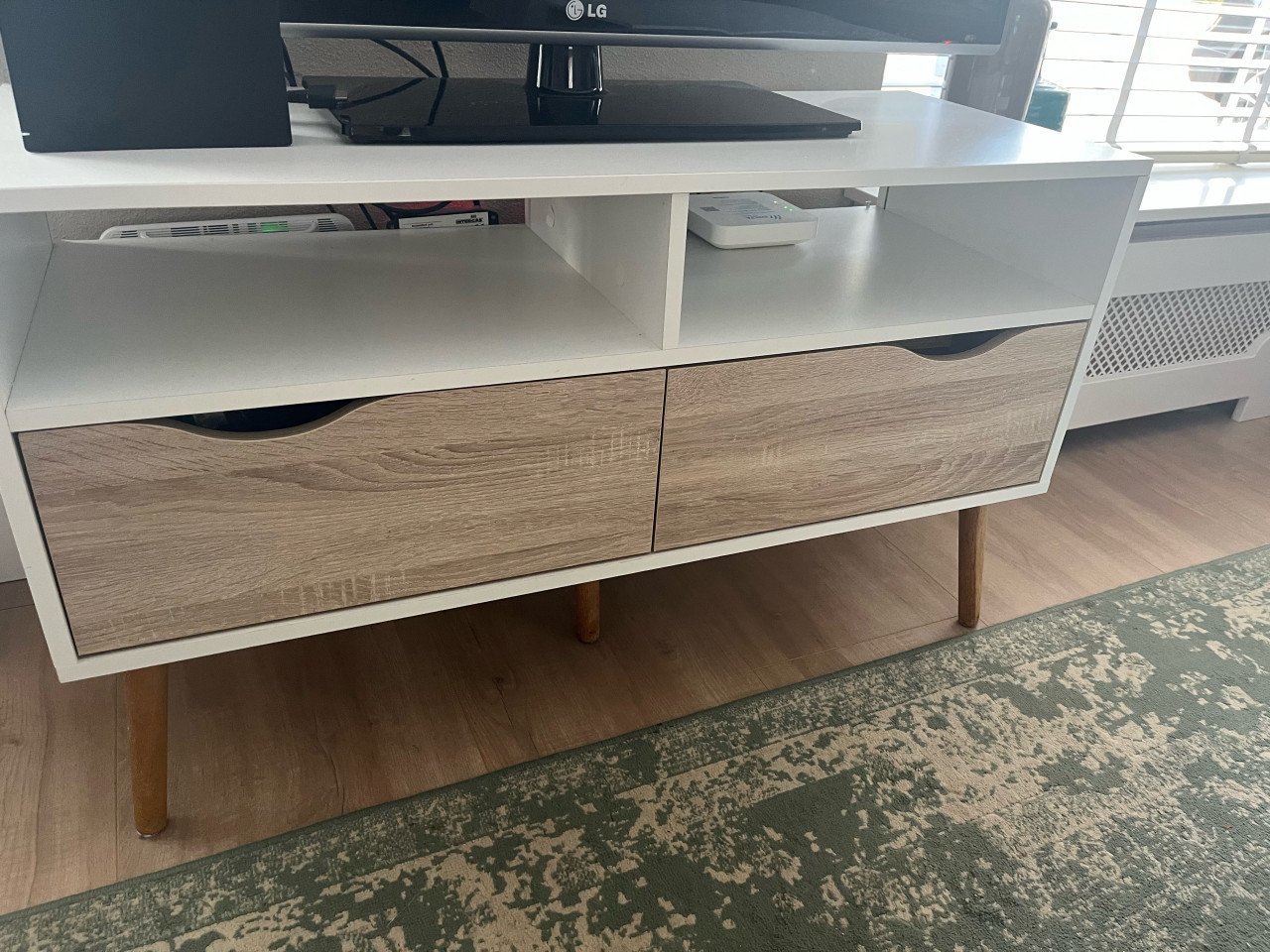 Driedelig meubelset ( dressoir, tv meubel en salontafel)