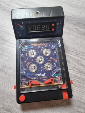 Pinball spel