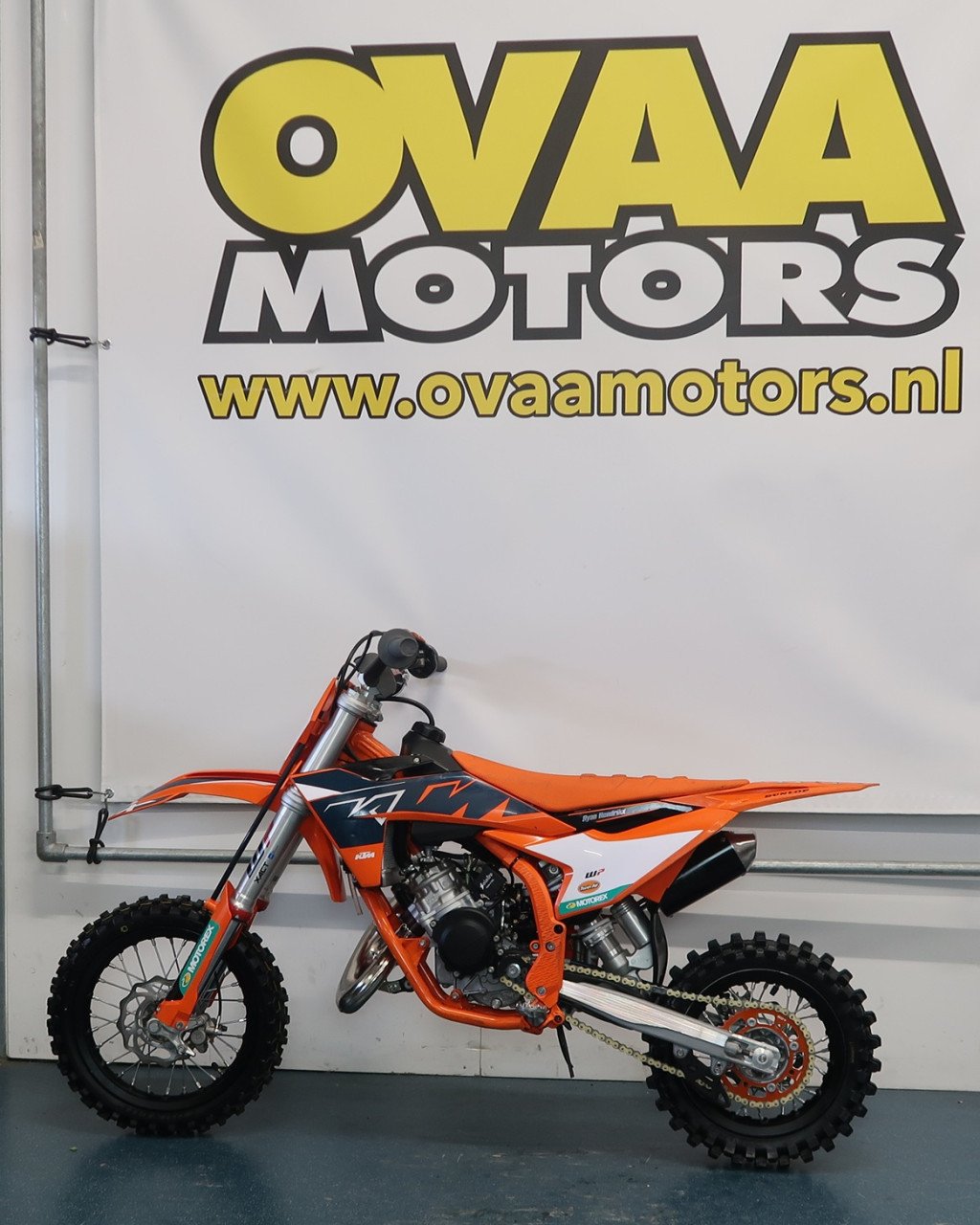 KTM 50SX Factory Edition 2025 als nieuw