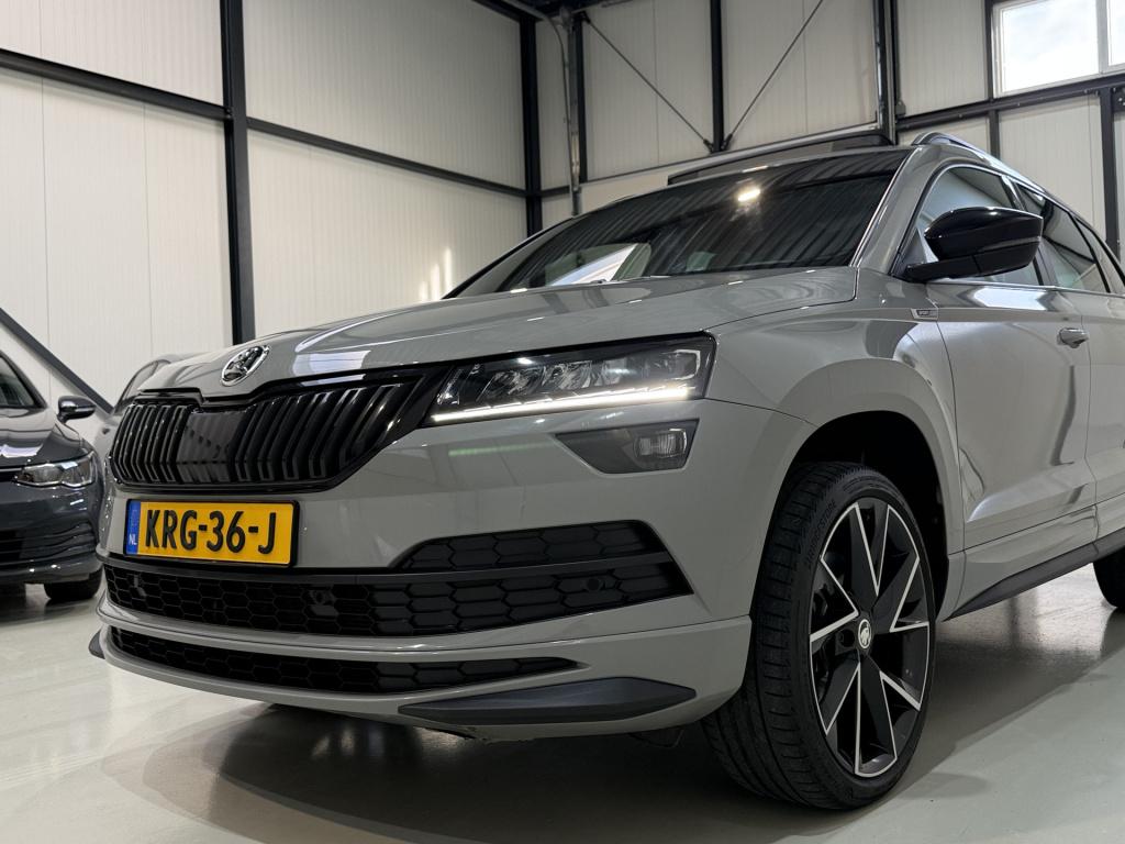 Skoda Karoq 1.5 tsi 150pk act dsg sportline | pano dak | acc | camera