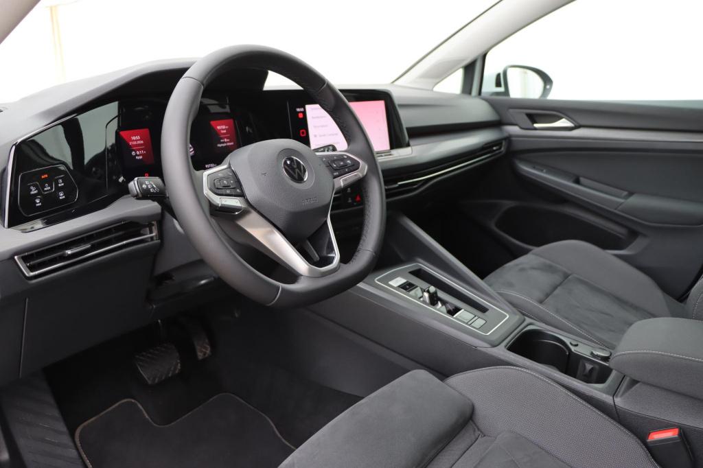 Volkswagen Golf 1.4 ehybrid style 204pk dsg6 | soh 95,1% |