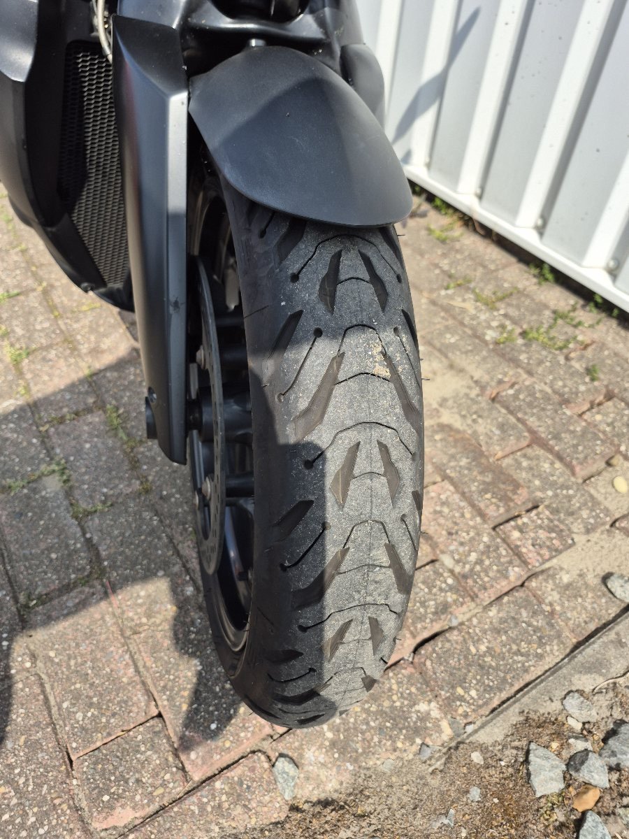Bmw K1200R uit 2006, stoere naked bike!