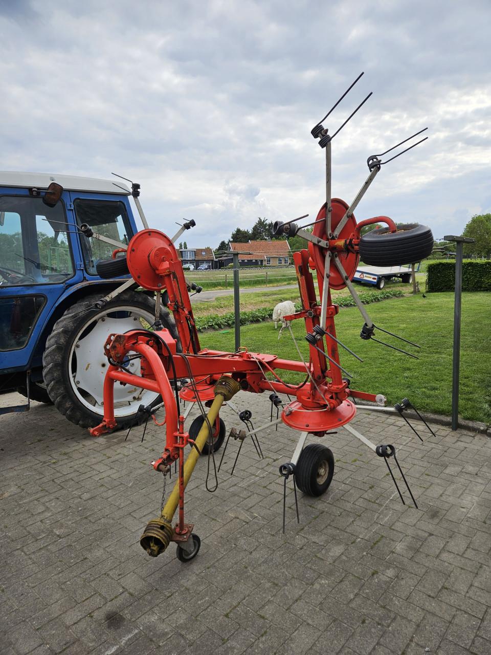Hooischudder Kuhn GF5000H