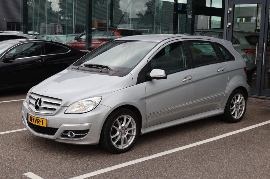 Mercedes-Benz B-Klasse 180 cdi business class i automaat i stoelverwarming 