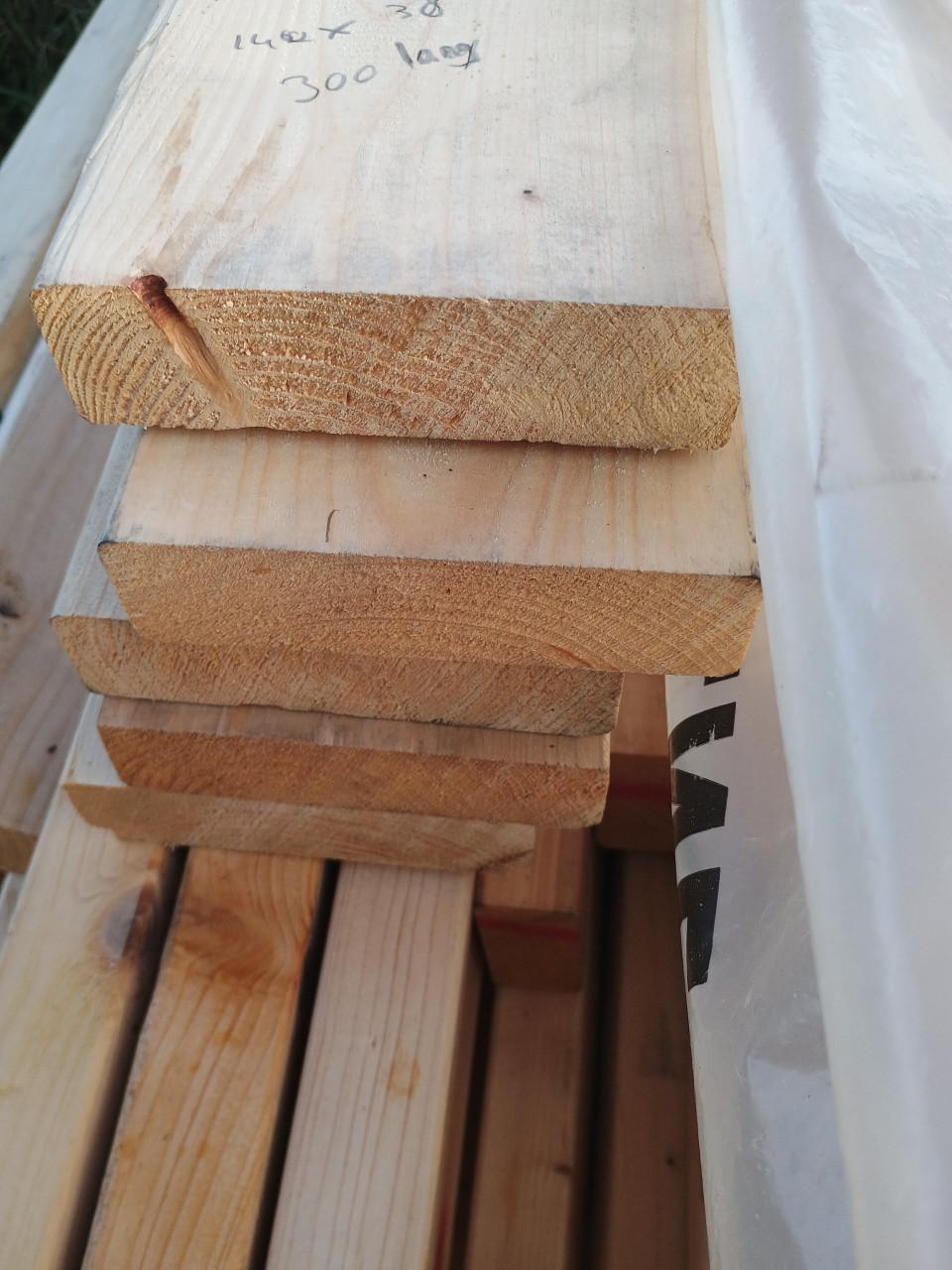 6 stuks sls 140 x38     5 x 300 en 1 stuk x 420