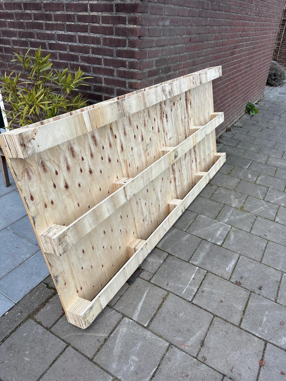 Pallet gratis af te halen 260x120