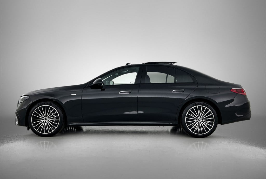 Mercedes-Benz E-Klasse 300 e sport edition | parkeerpakket met 360°-camera 