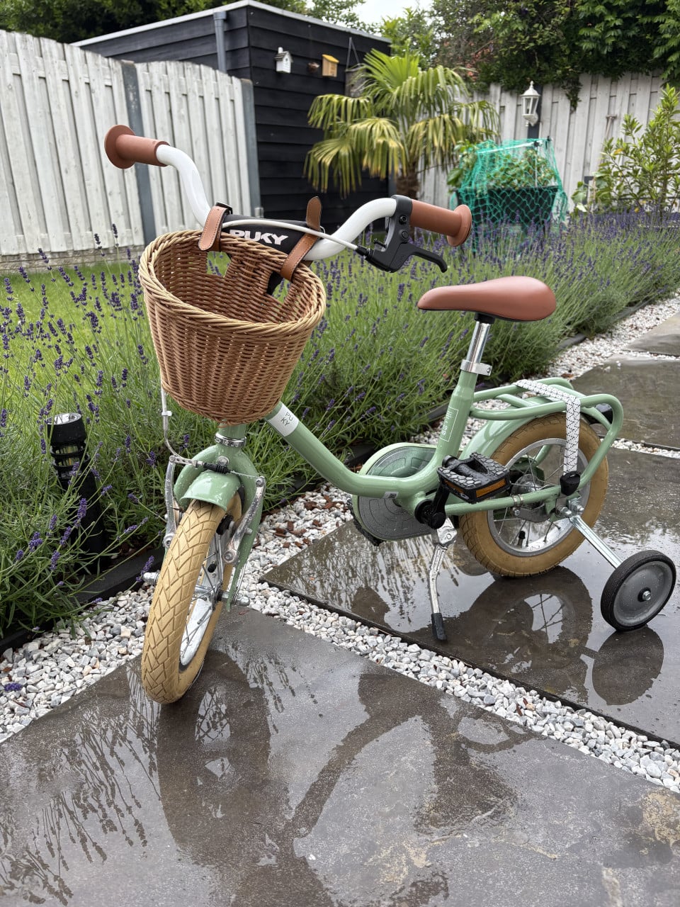 Uni sex 12 inch kinderfiets.