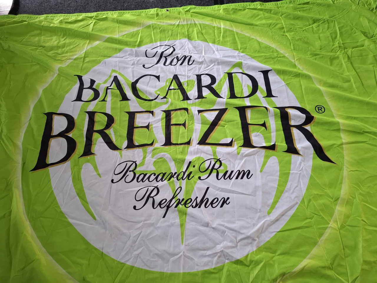 Spandoek Bacardi Breezer