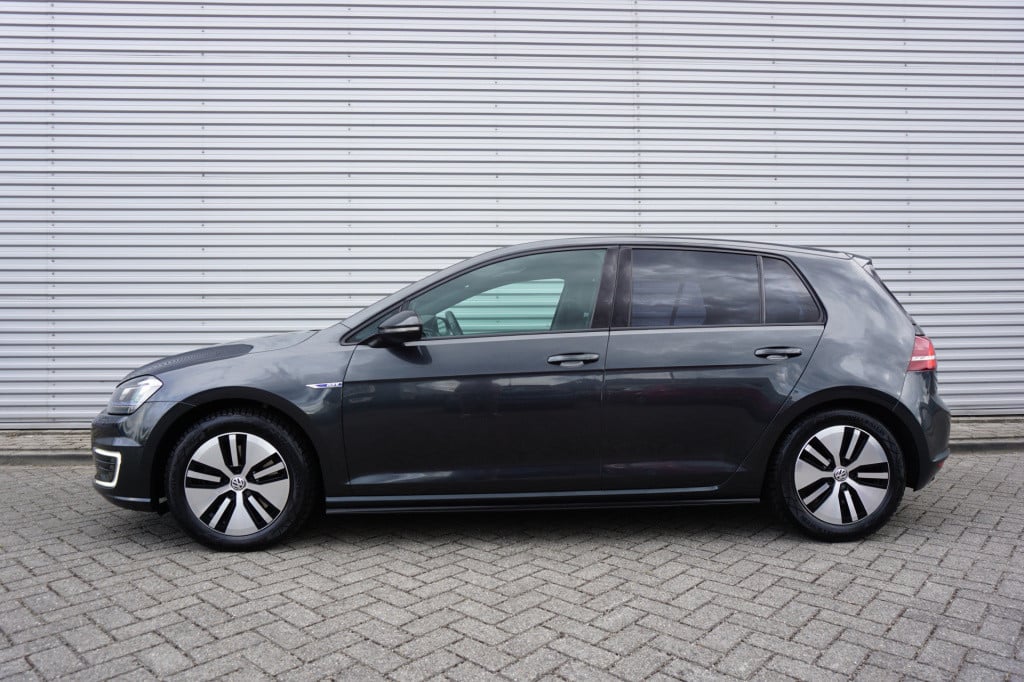 Volkswagen Golf 1.4 tsi gte airco / navi / stoelverw. / acc / parkeers. / e