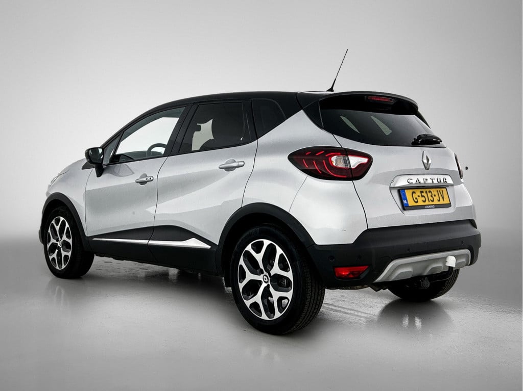 Renault Captur 1.3 tce intens / trekhaak / bose sound / camera / carplay-an