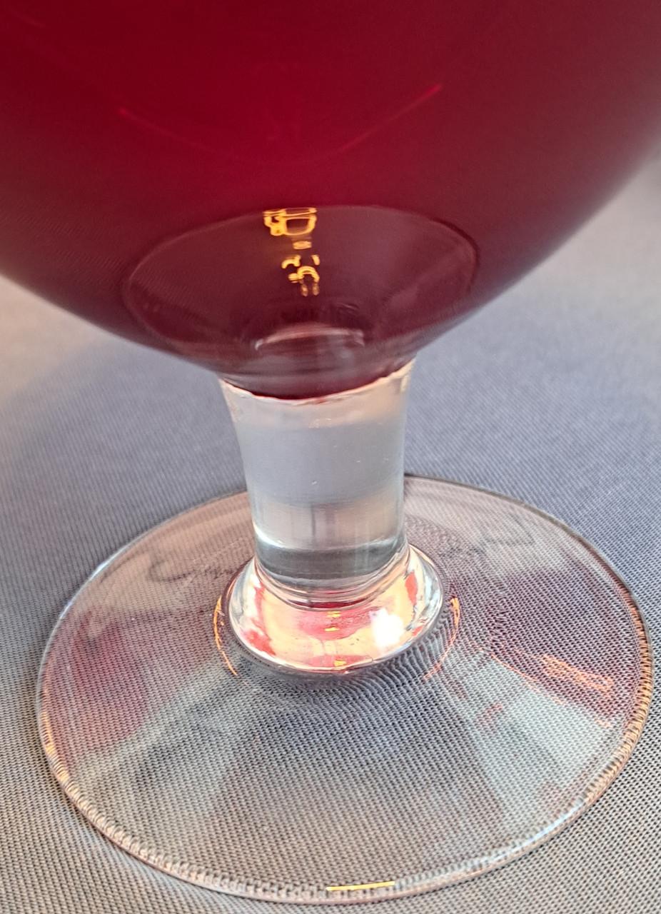 Mooi rood glaswerk