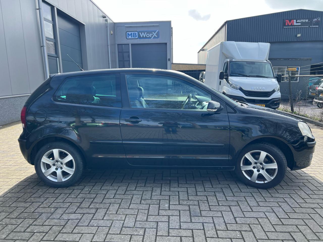 Volkswagen Polo 1.2-12V Trendline Jaar Apk