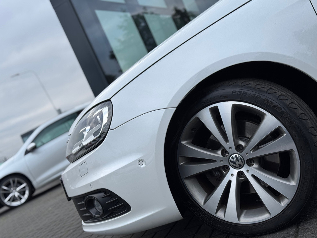 Volkswagen Eos 2.0 tsi highline * xenon/ led * keyless * cruise contol * ca