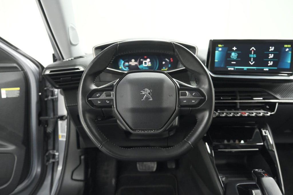 Peugeot E-2008 ev allure 50 kwh | camera | adaptieve cruise control | stoel