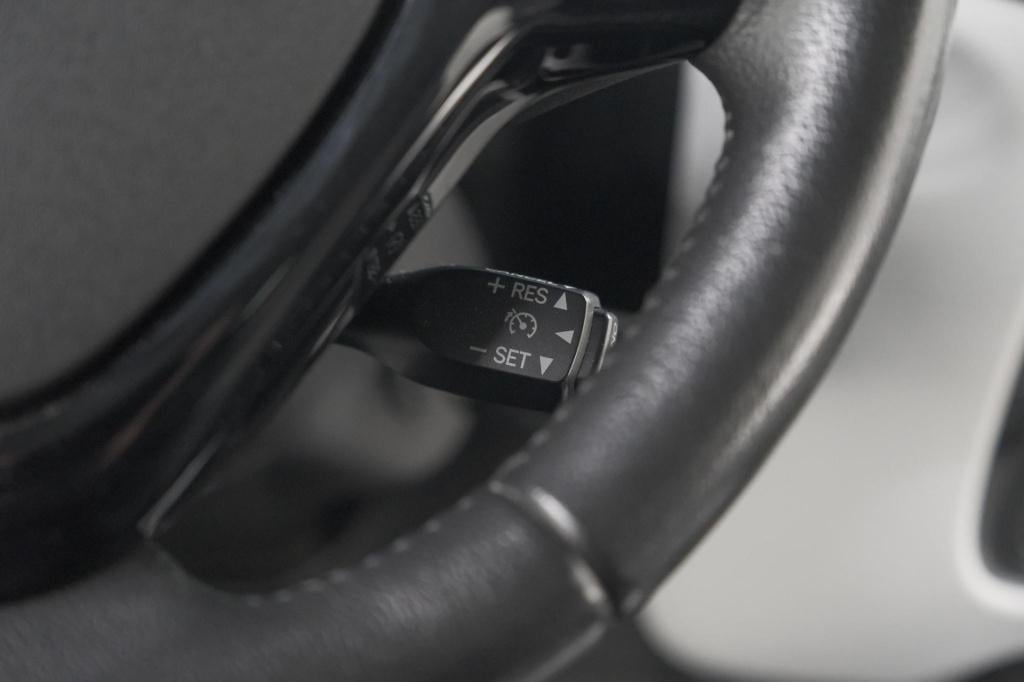 Citroen C1 1.0 vti shine | camera | airco | navigatie | 5 deurs