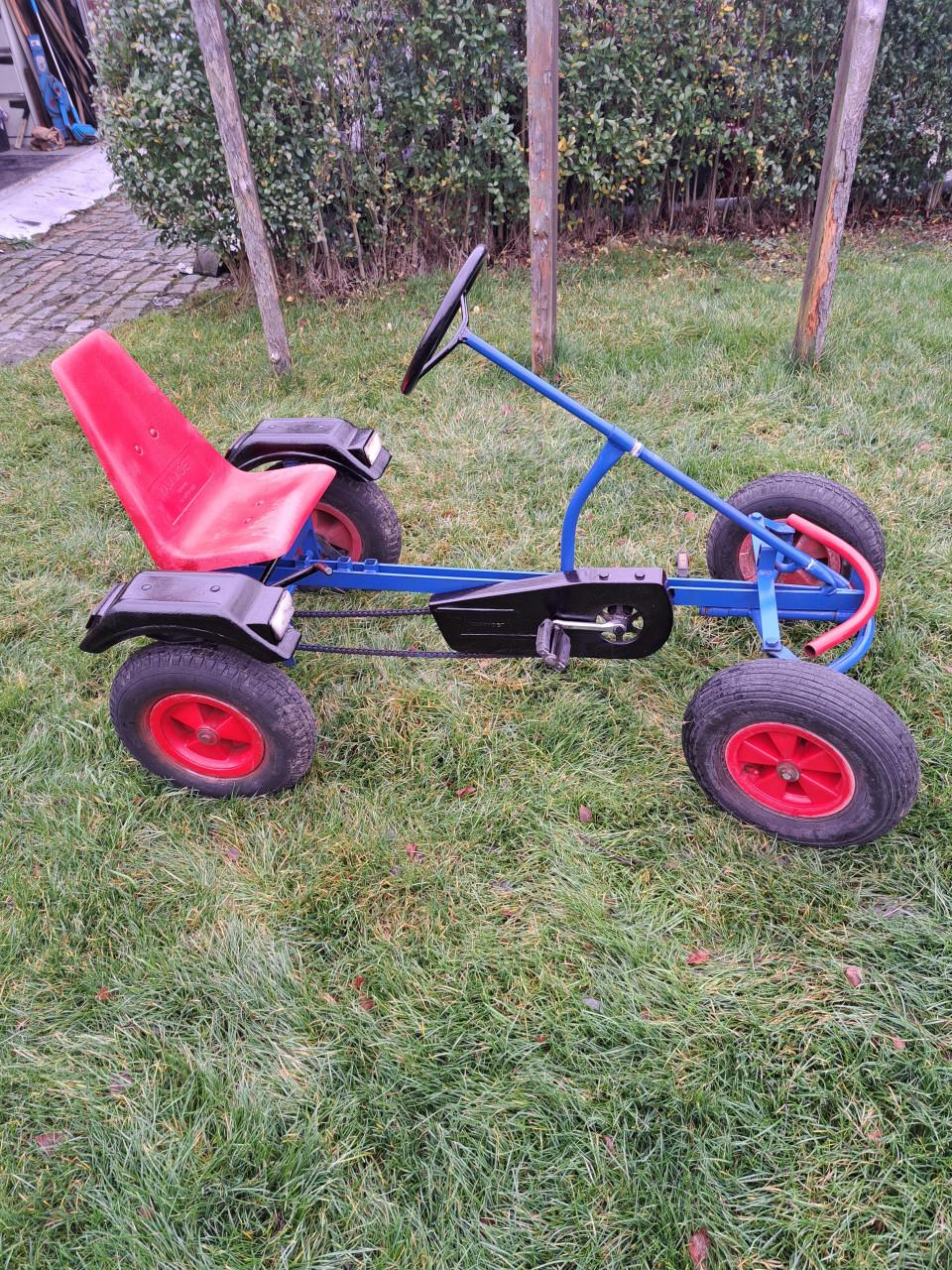 Skelter met aanhanger