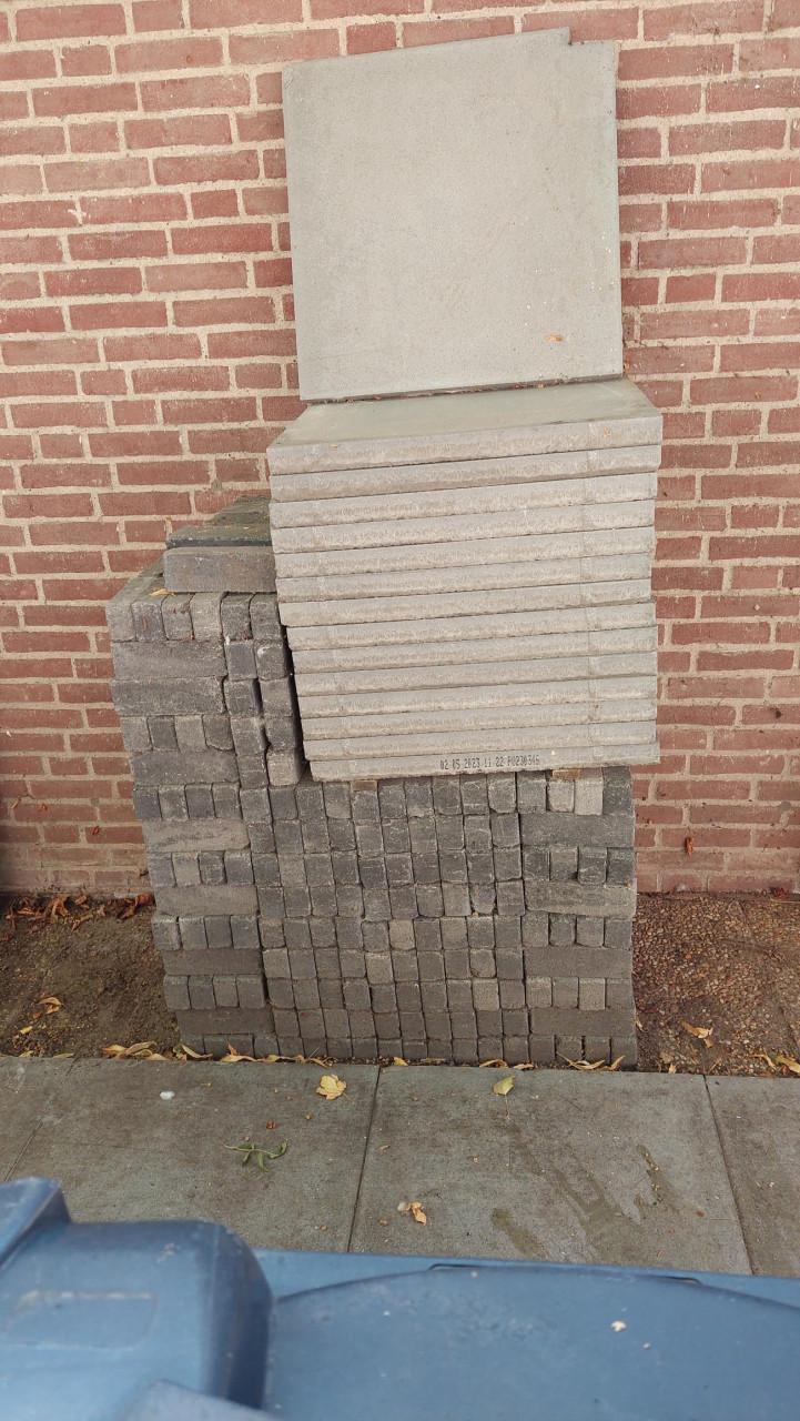 Terrastegels en Klinkertjes  ( nieuw )