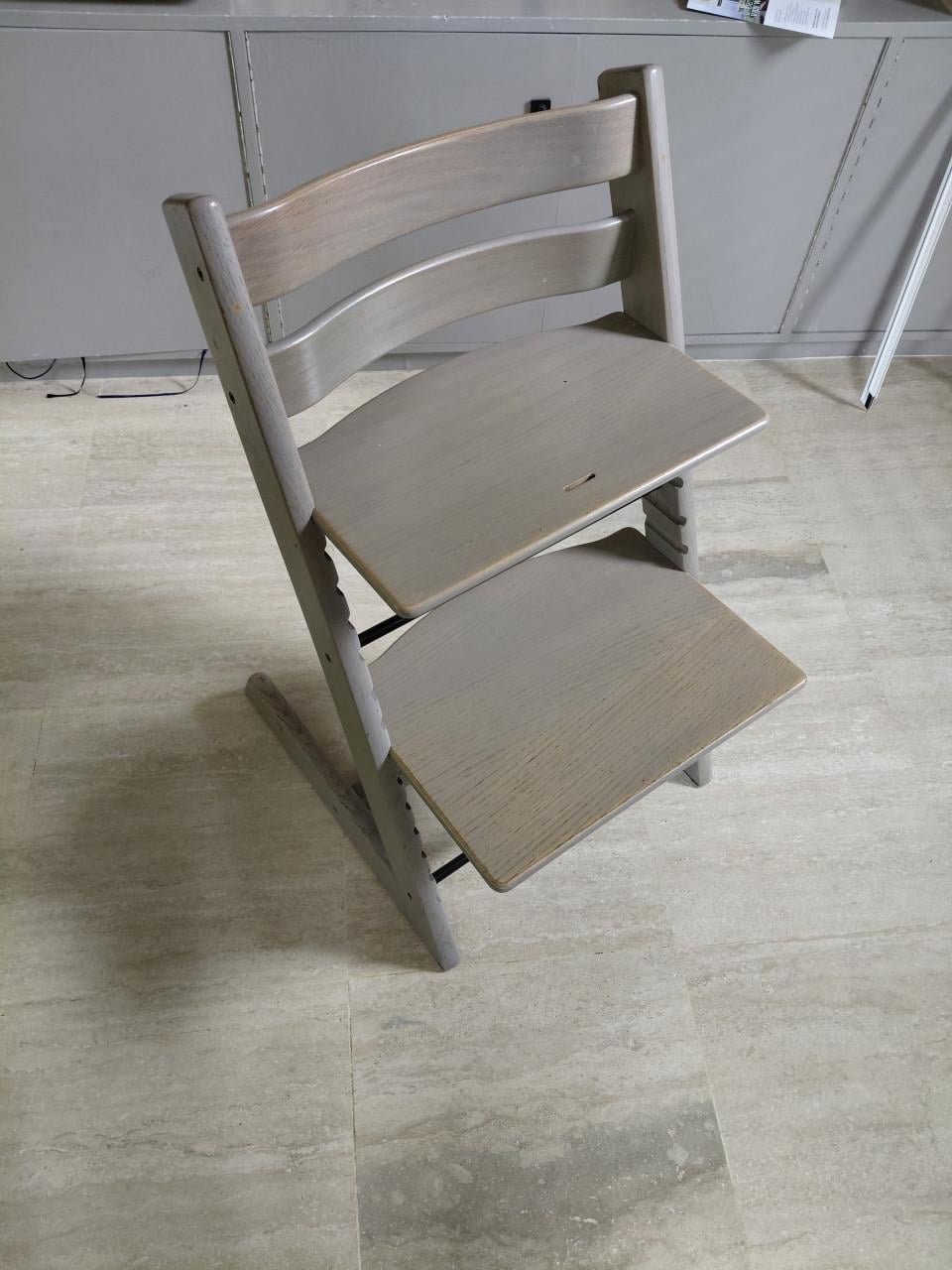 Stokke Tripp Trapp Stoel. Kleur: Storm Grey        | Trip Trap Kinderstoel