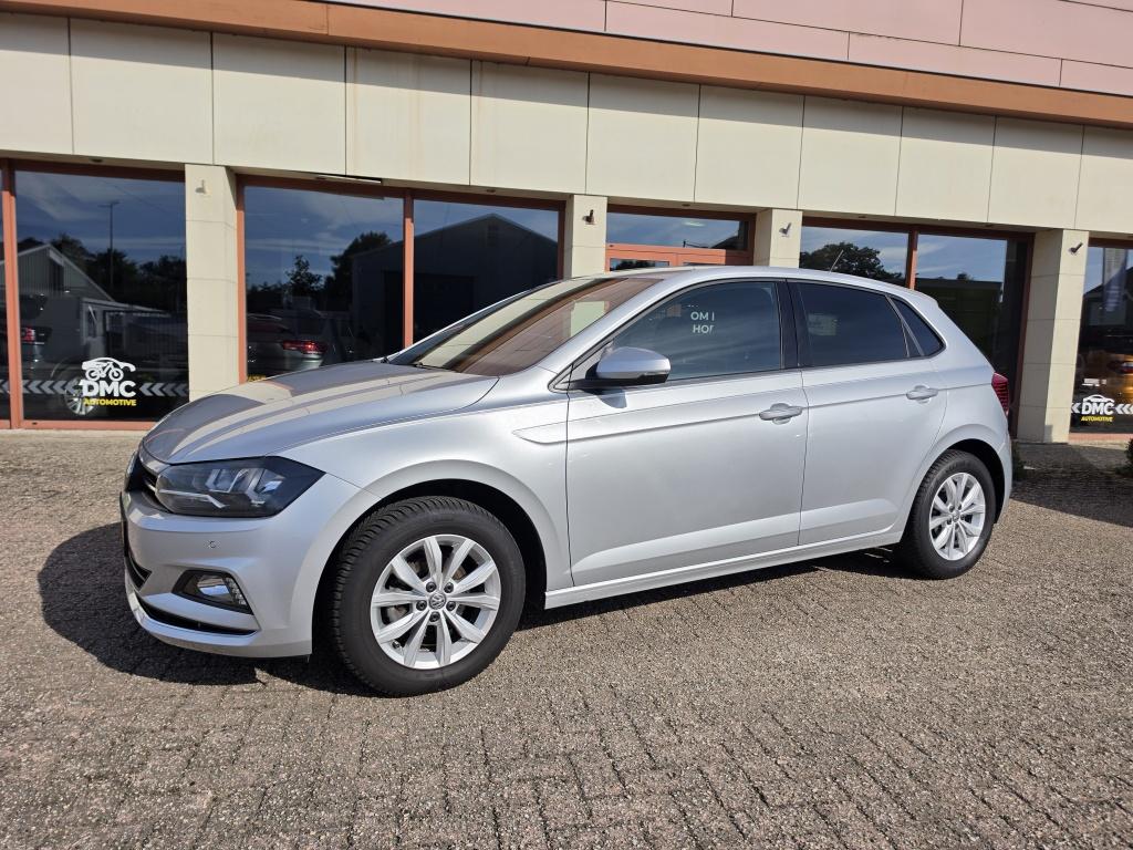 Volkswagen Polo 1.0 tsi highline business r | clima | acc | navi |apple car