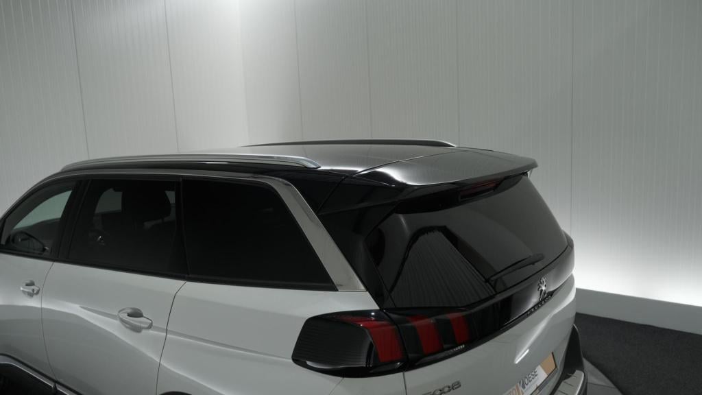 Peugeot 5008 puretech 130 eat8 allure pack business | trekhaak | elektronis