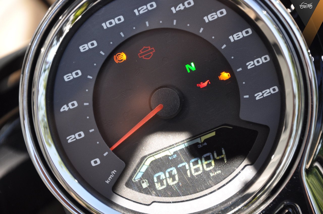 Harley Davidson 107 FLSB Sport Glide Kesstech uitlaat (regelbaar)