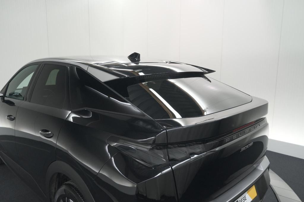 Peugeot 3008 1.2 hybrid 136 gt | adaptieve cruise control | camera | elektr