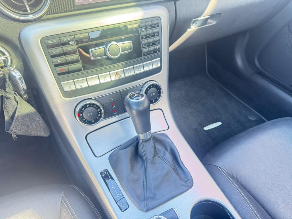 Mercedes-Benz SLK 200