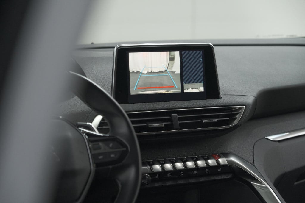 Peugeot 3008 puretech 130 eat8 blue lease premium | camera | elektronische 