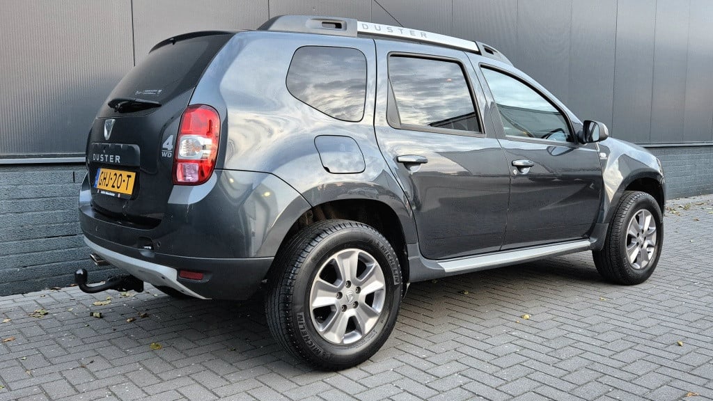 Dacia Duster 1.5 dci s&s | 4wd | euro-6 | airco | cruise | navi |