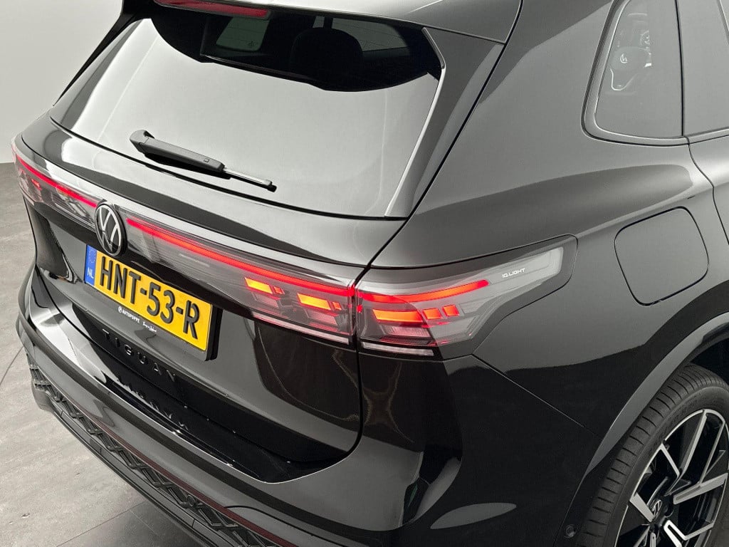 Volkswagen Tiguan 1.5 ehybrid r-line edition