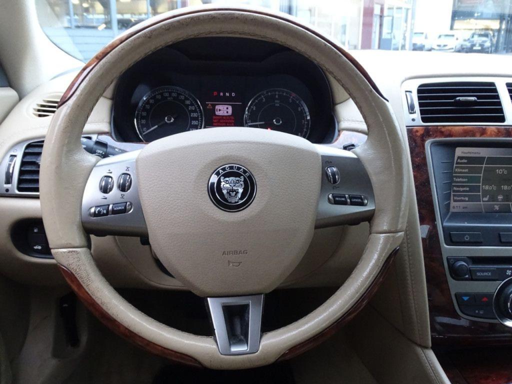 Jaguar Xk 4.2 v8 coupé youngtimer | memory | stuur-&stoelverwarming