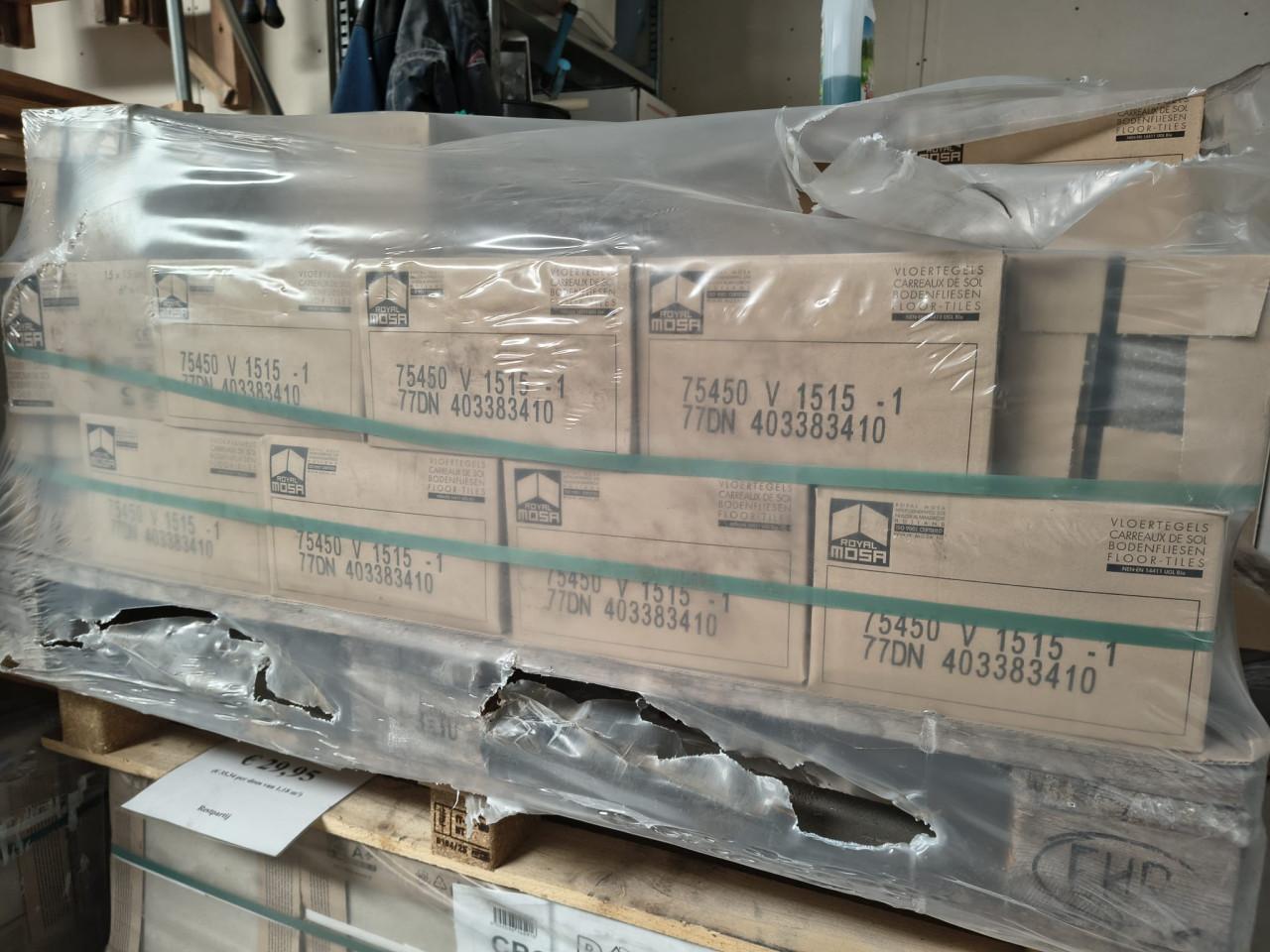 3030-437 Mosa vl tegels, 15x15, agaatgrijs gespikkeld, prijs per m²