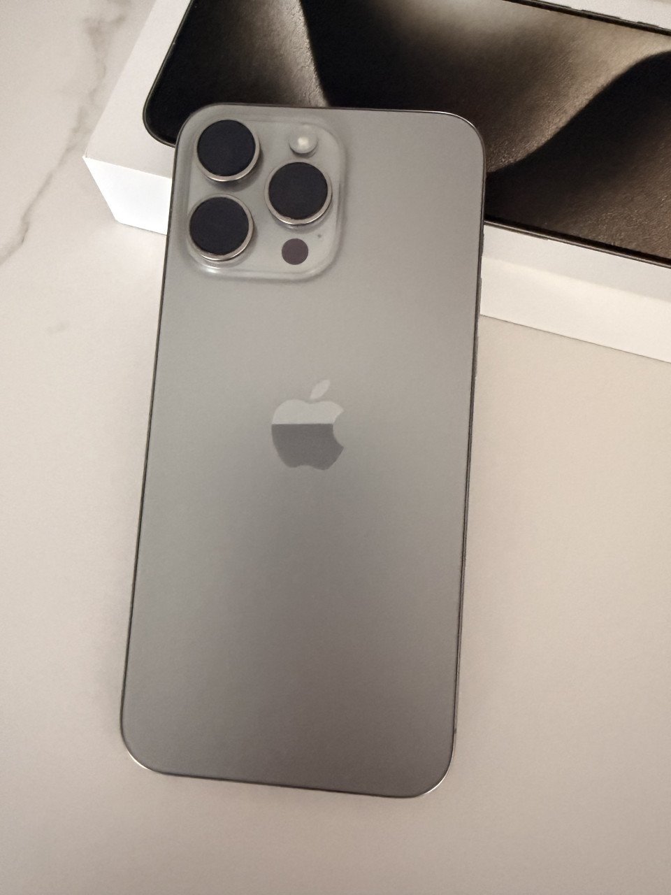 Iphone 15 Pro max 256 gb zeer nette staat