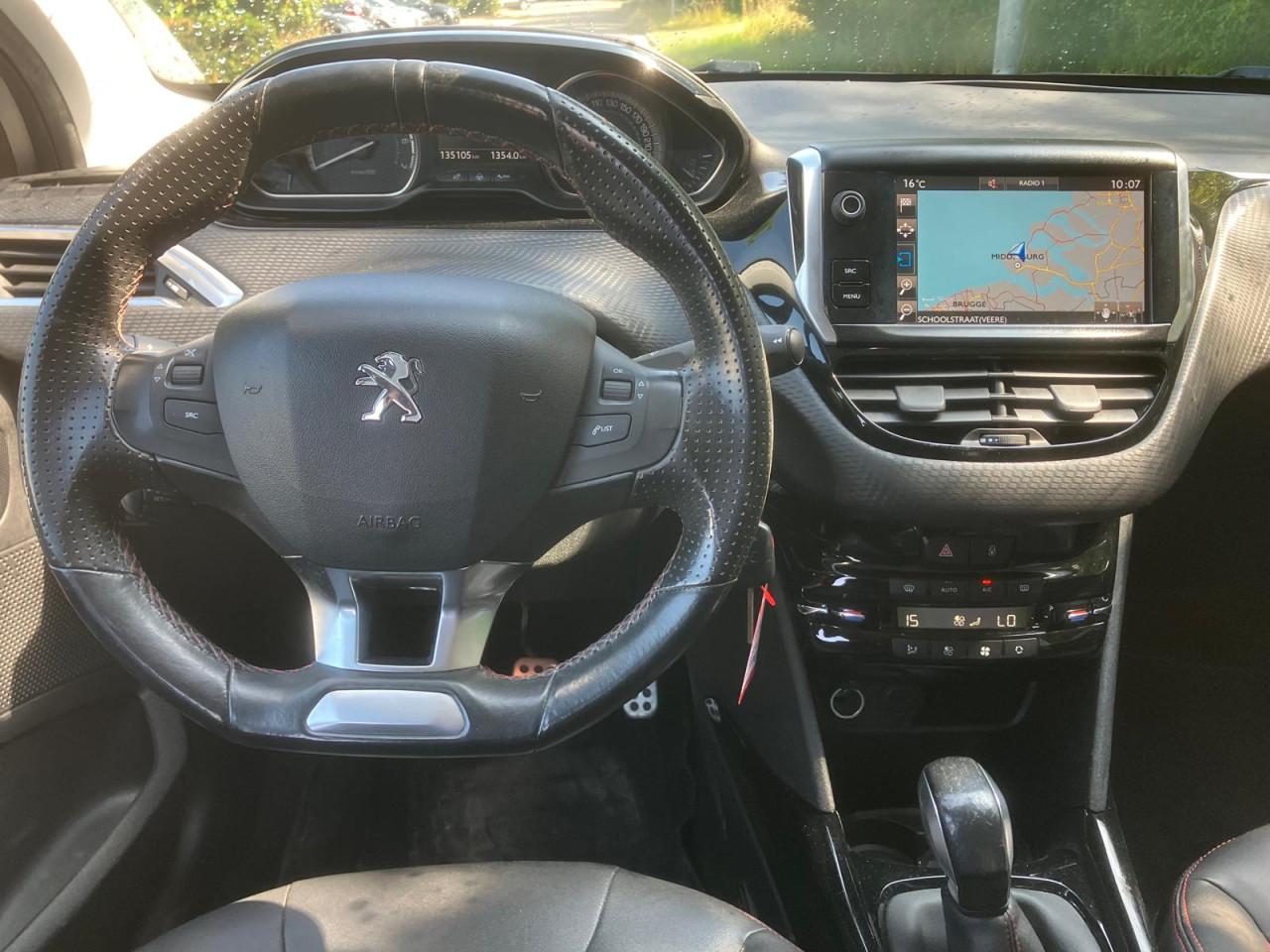 Peugeot 2008 1.2 Gt-line