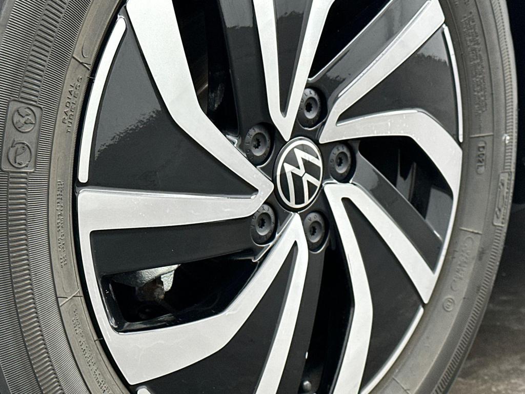Volkswagen Polo 1.0 tsi life edition
