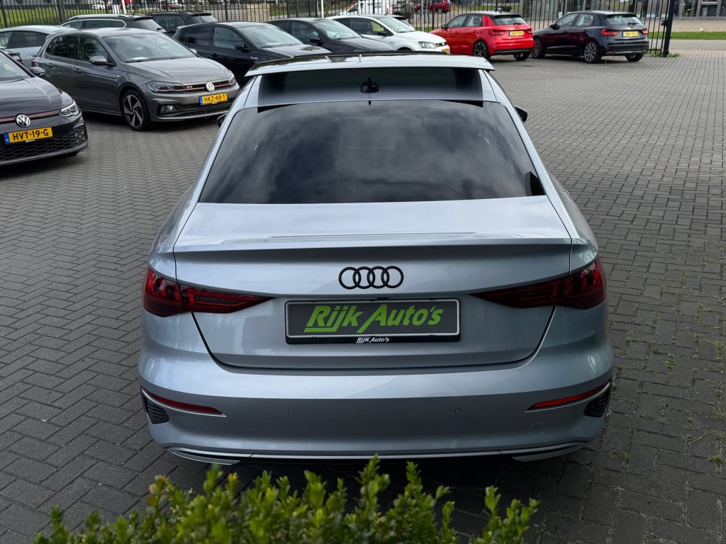 Audi A3 limousine 35 tfsi * matrix led * leer * panoramadak * trekhaak