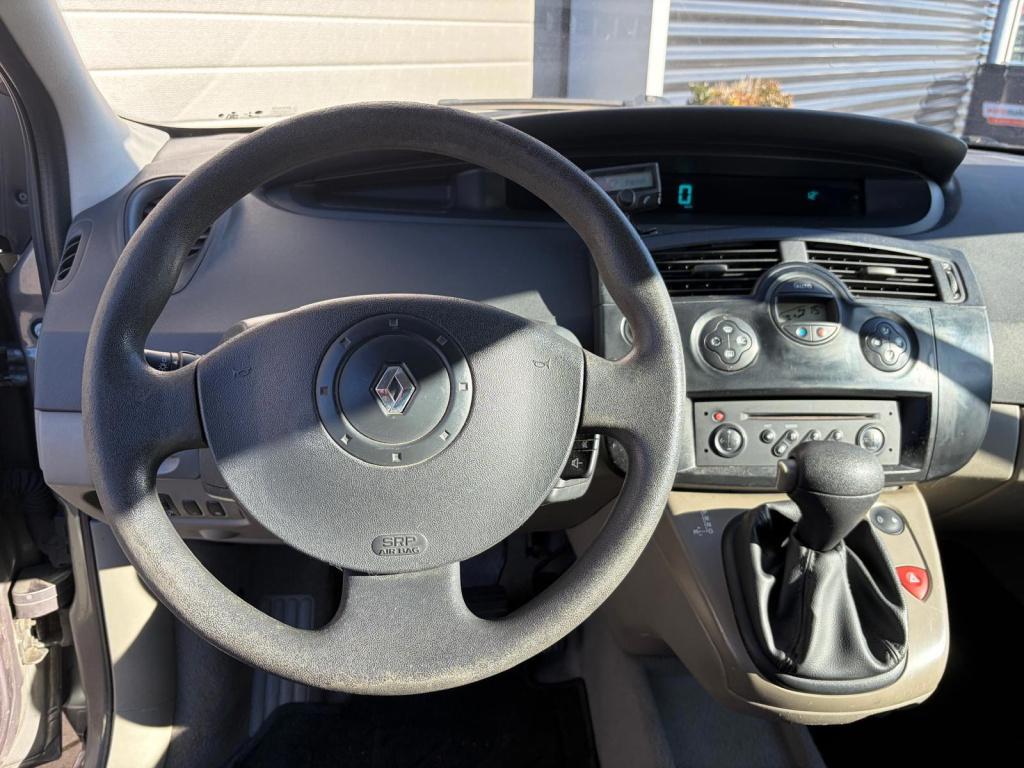 Renault Scenic 2.0-16v authentique comfort/inruilkoopje/nieuwe apk/automaat