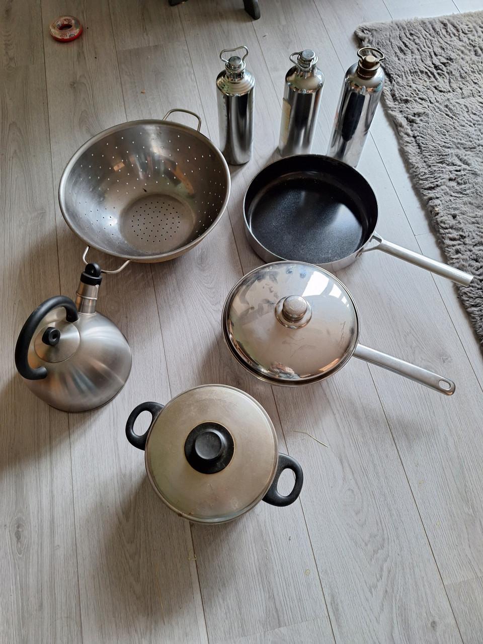 50 bananendozen rommelmarkt spullen