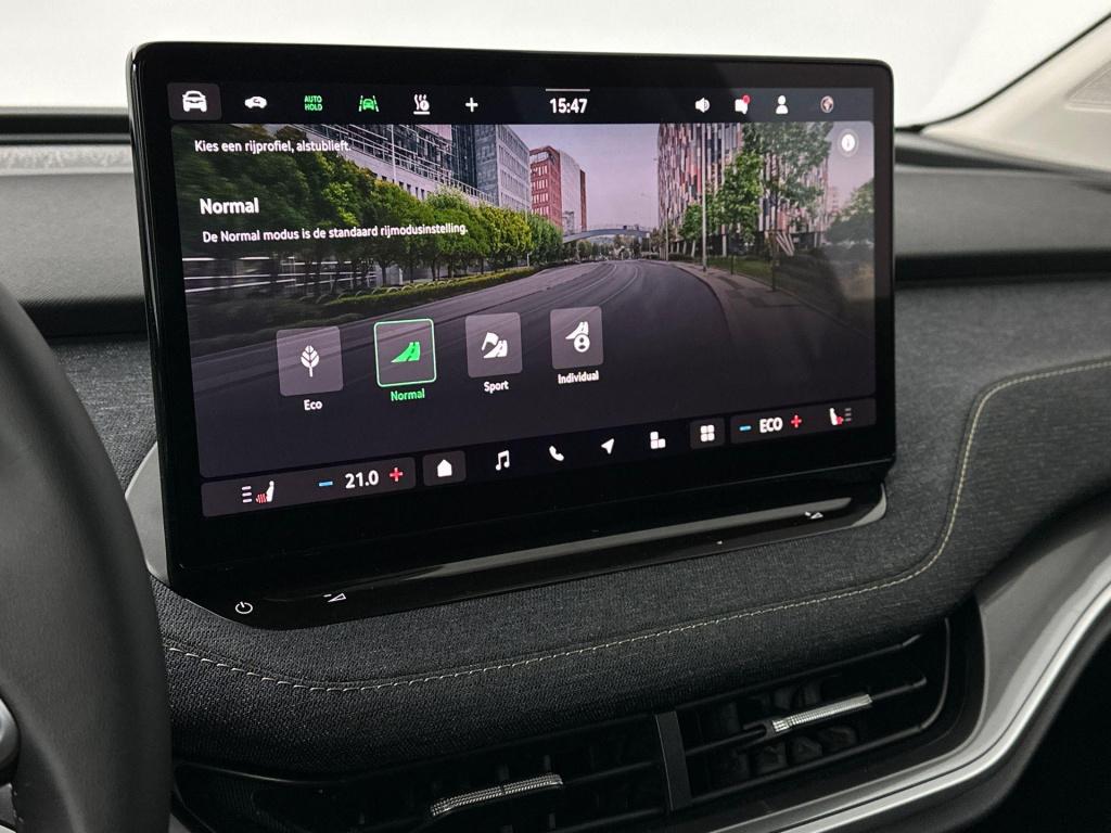 Skoda Elroq business edition tour elektromotor 210 kw / 286 pk