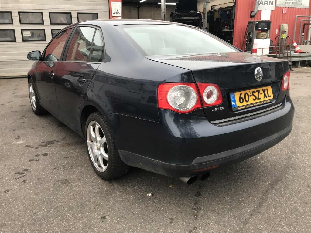 Volkswagen Jetta 1.6 trendline