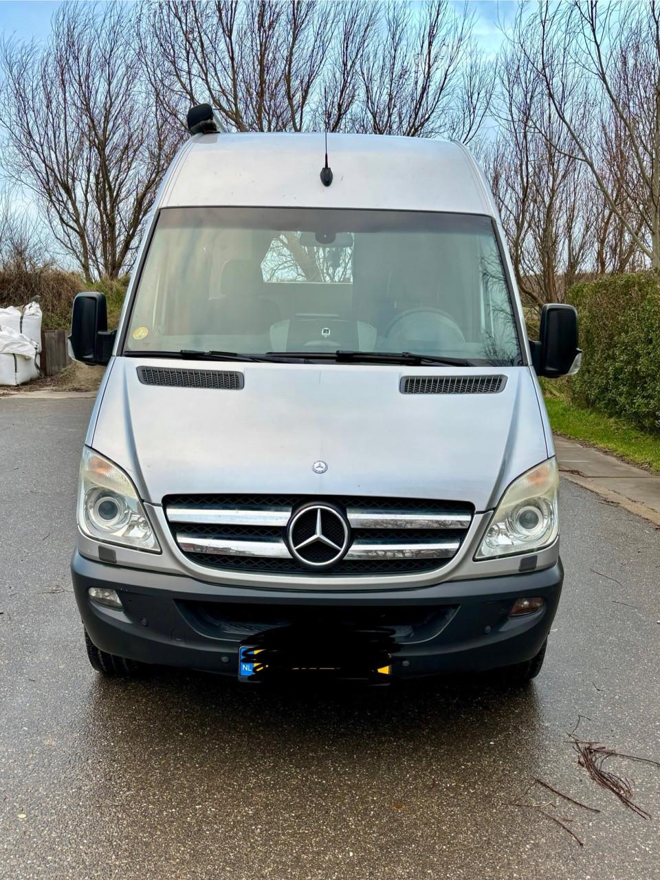 Camper mercedes sprinter 318 6 cylinder 240 pk