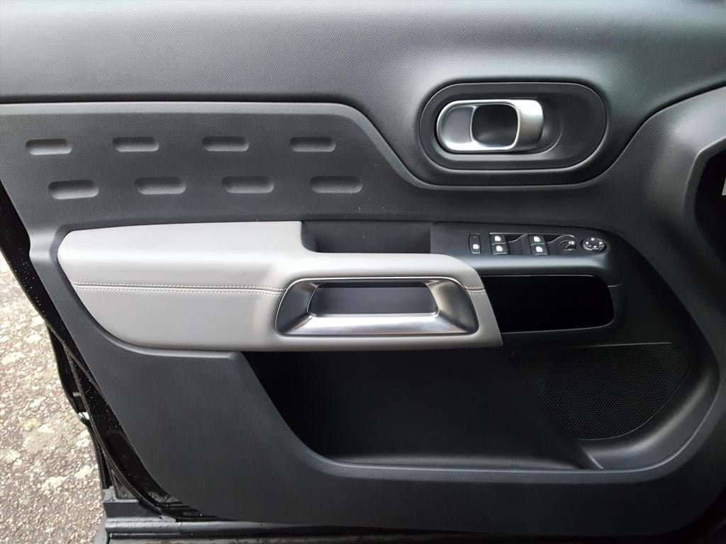 Citroen C5 Aircross 1.6 plug-in hybride 225pk business eat8 automaat naviga