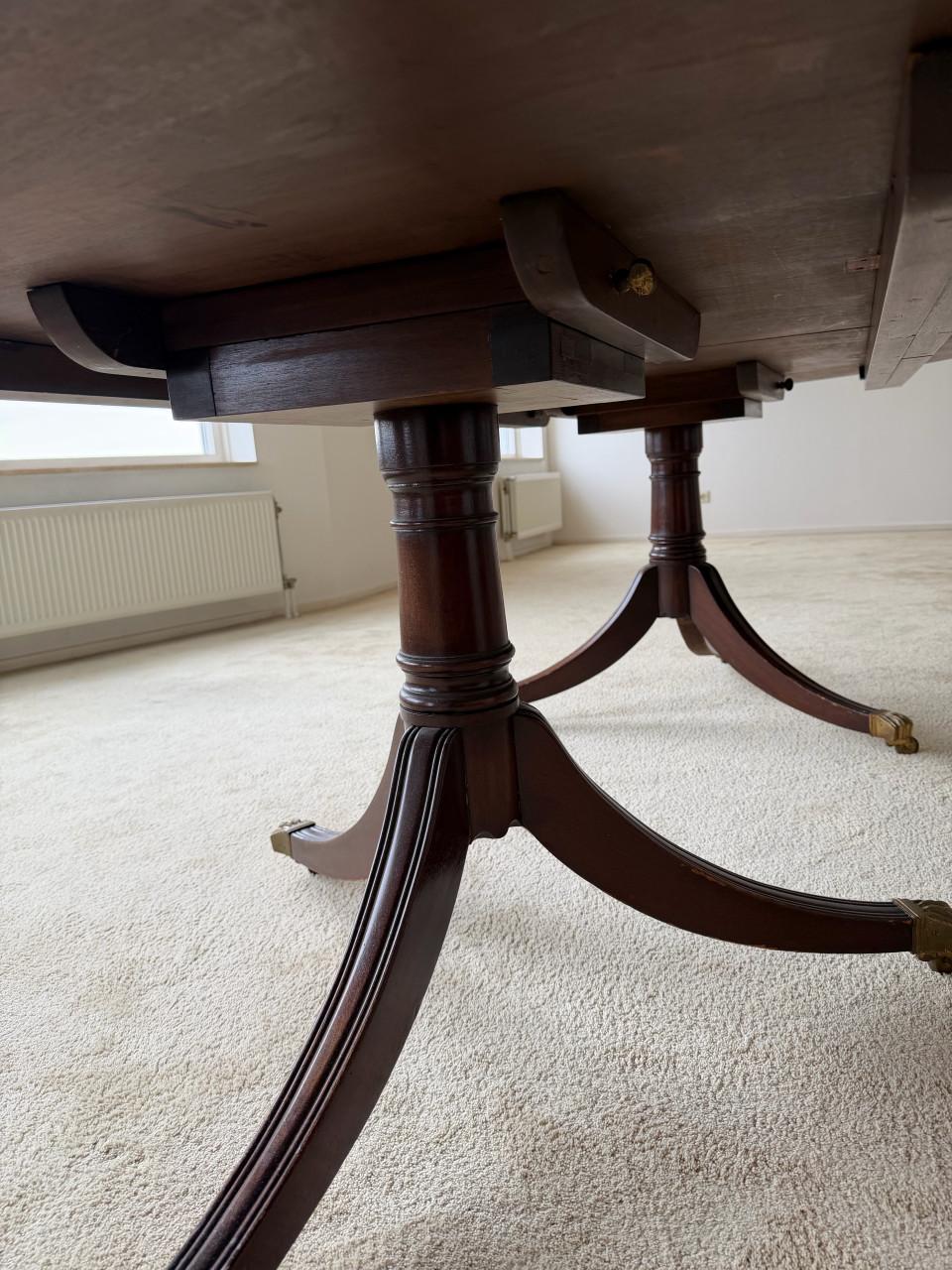 Eetafel antiek vergadertafel