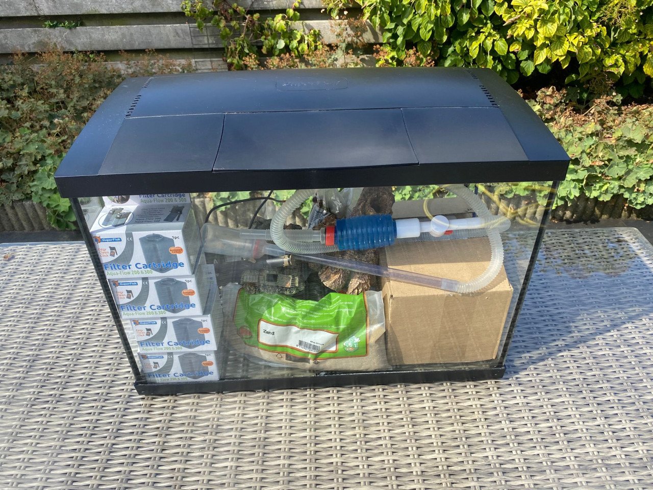 Aquarium Superfish 60x30x40 + benodigdheden
