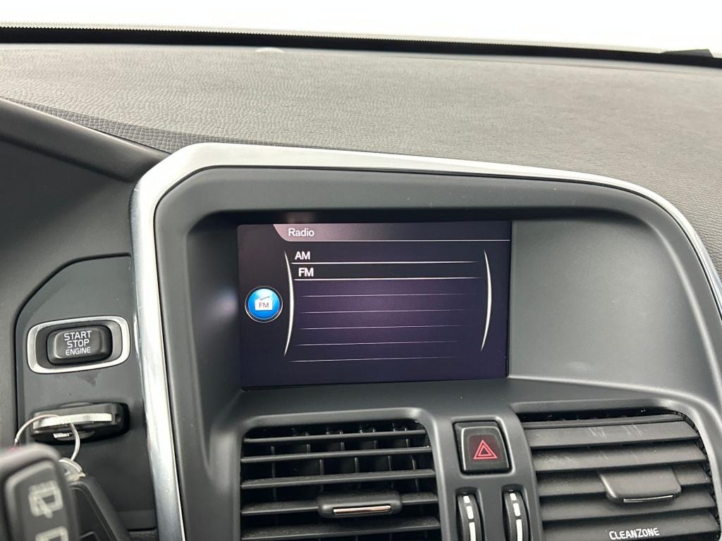 Volvo XC60 t5 gt polar+ | parkeerverwarming op brandstof | schuifdak